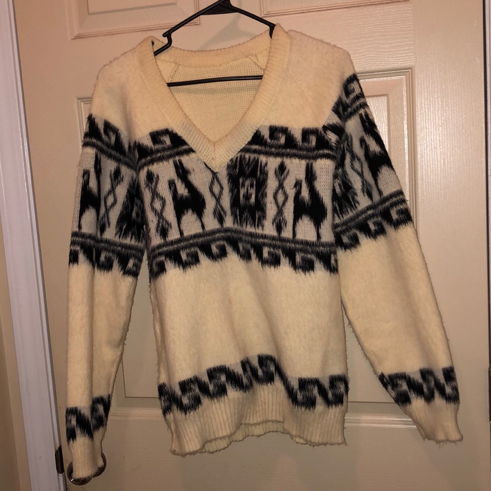 Women’s sweater